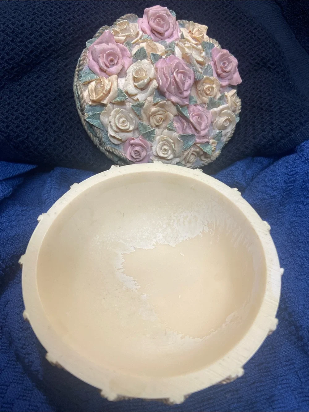 DEZINE Pink and Cream Rose Floral Trinket Box